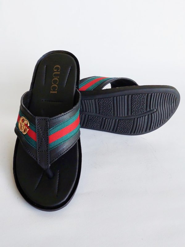 gucci 2 slippers black 66