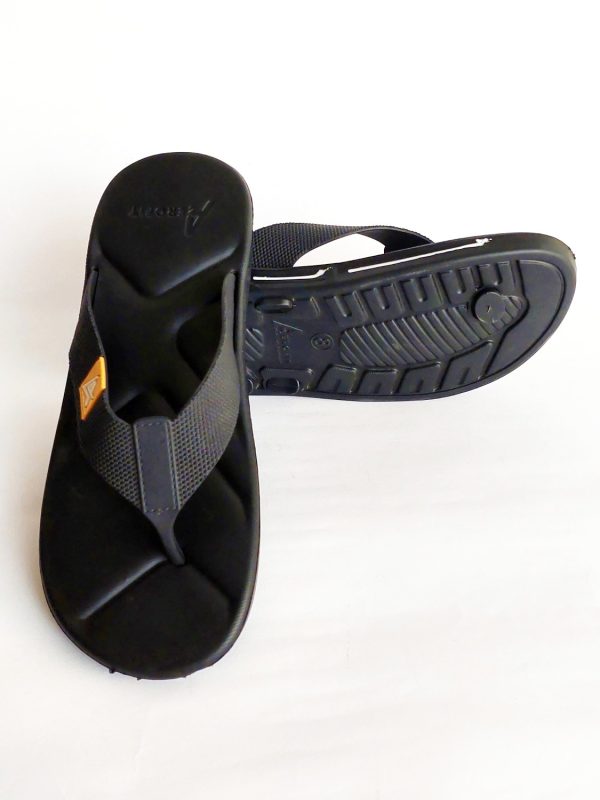 aerofit flipflop slippers black yellow 3