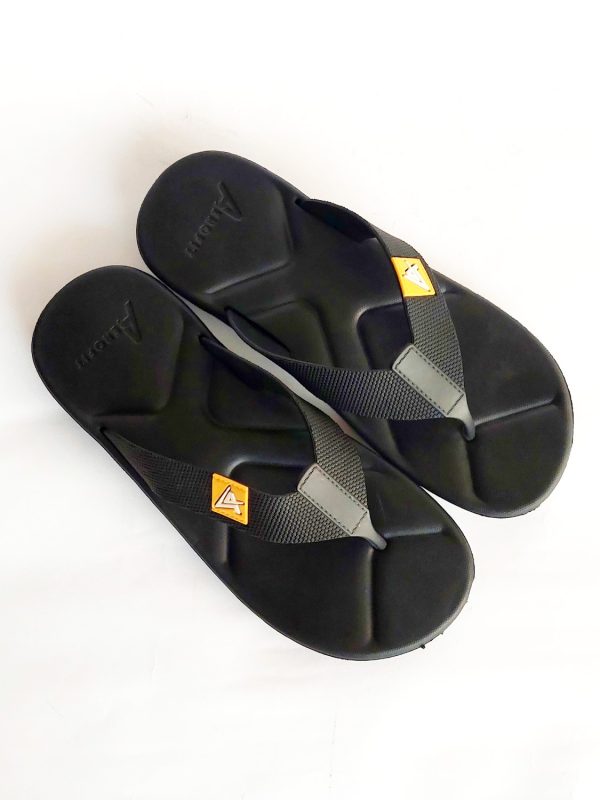 aerofit flipflop slippers black yellow 5